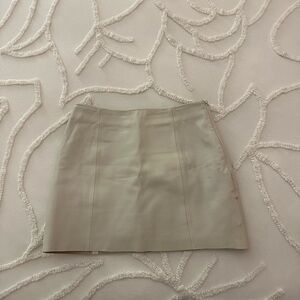 Chic Veda Cream Leather Skirt